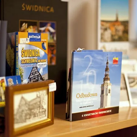 Dom Wycieczkowy - Osrodek Sportu I Rekreacji W Swidnicy Station touristique
